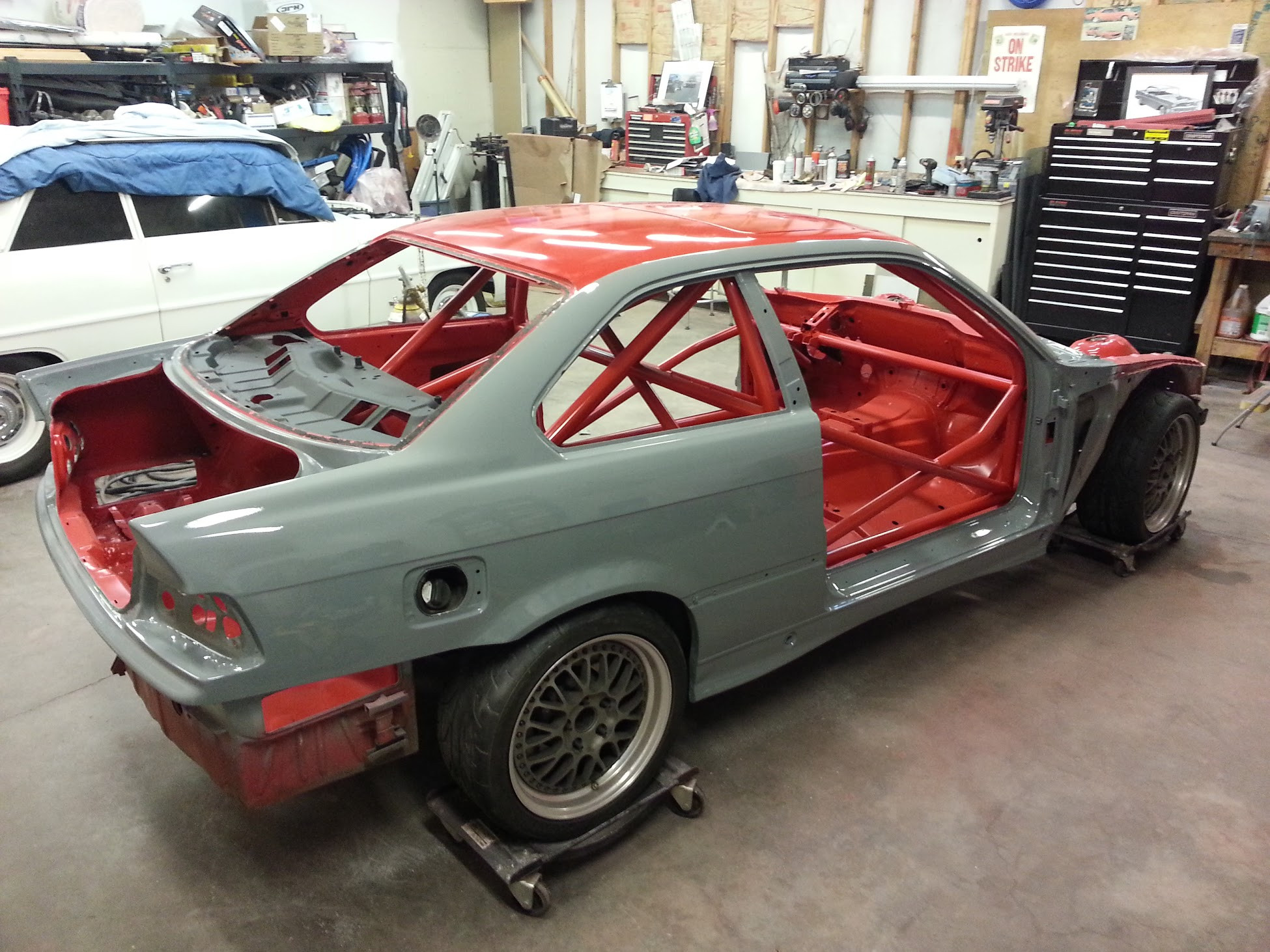 BMW Race Car — image 2